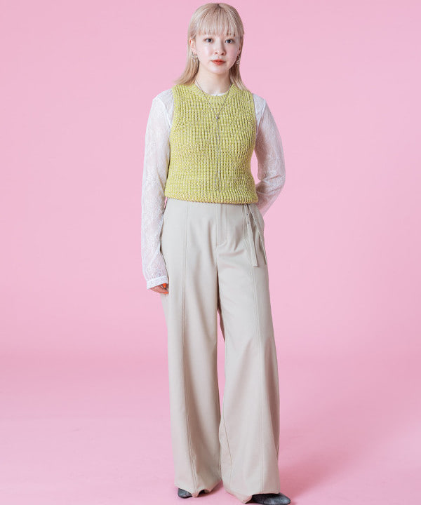 ナカノ アイさんの「BEAMS WOMEN｜テレコ リブ クルーネック トップス」を使ったコーディネート