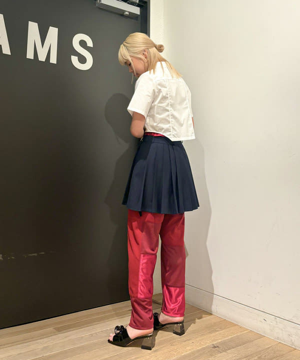 sakuraさんの「BEAMS WOMEN｜Ray BEAMS / サイド カーブ ショート シャツ」を使ったコーディネート