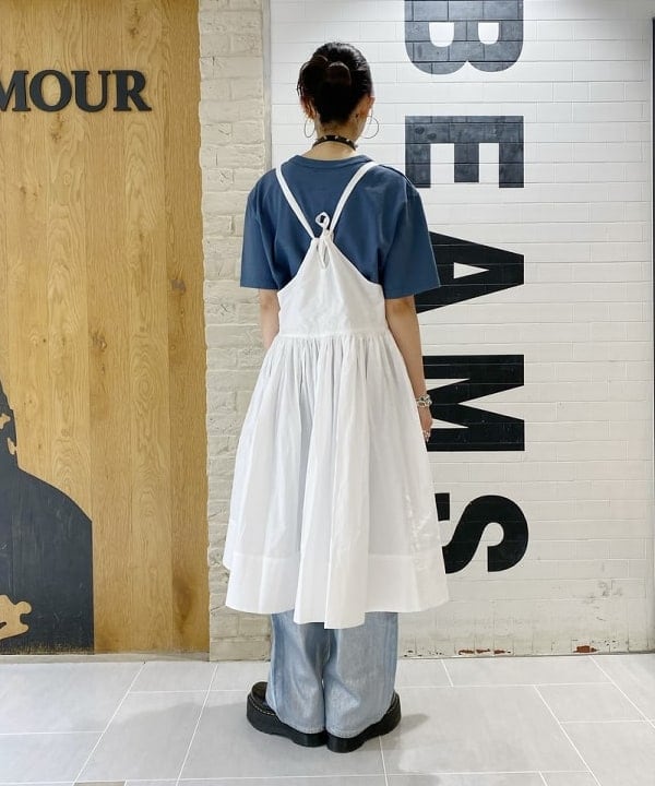 りかちょび/岸本梨佳さんの「BEAMS WOMEN｜Ray BEAMS / 箔プリント デニムパンツ」を使ったコーディネート