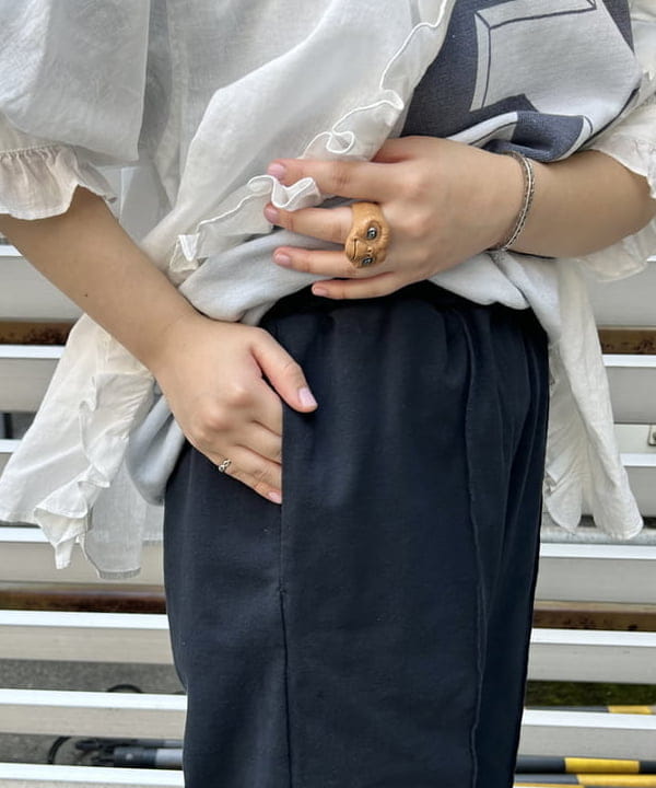 まつむさんの「BEAMS WOMEN｜ボーイ ベーシック Tシャツ」を使ったコーディネート
