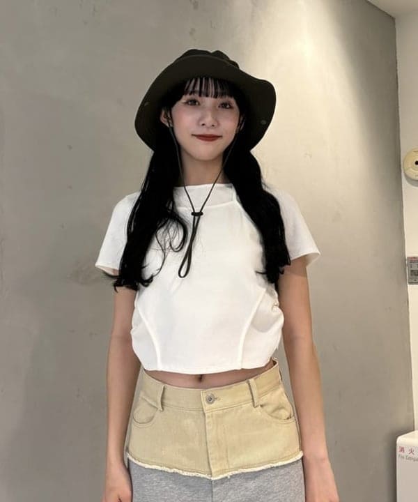 松田 陽茉莉さんの「BEAMS WOMEN｜Ray BEAMS / アンクルストラップ パンプス」を使ったコーディネート