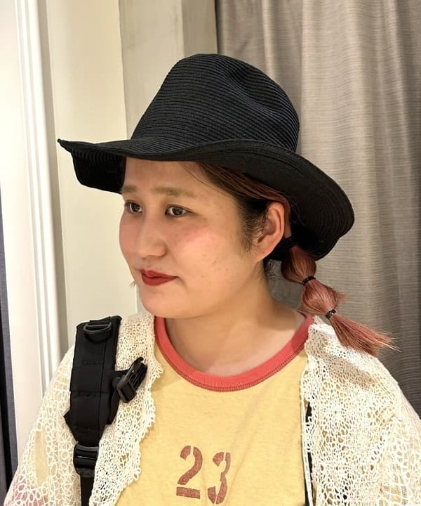 Kyooka Sayakaさんの「BEAMS WOMEN｜WAREHOUSE & CO. × BEAMS BOY / 別注 ステンシル リバーシブル Tシャツ」を使ったコーディネート