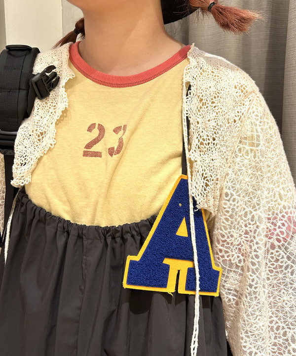 Kyooka Sayakaさんの「BEAMS WOMEN｜WAREHOUSE & CO. × BEAMS BOY / 別注 ステンシル リバーシブル Tシャツ」を使ったコーディネート