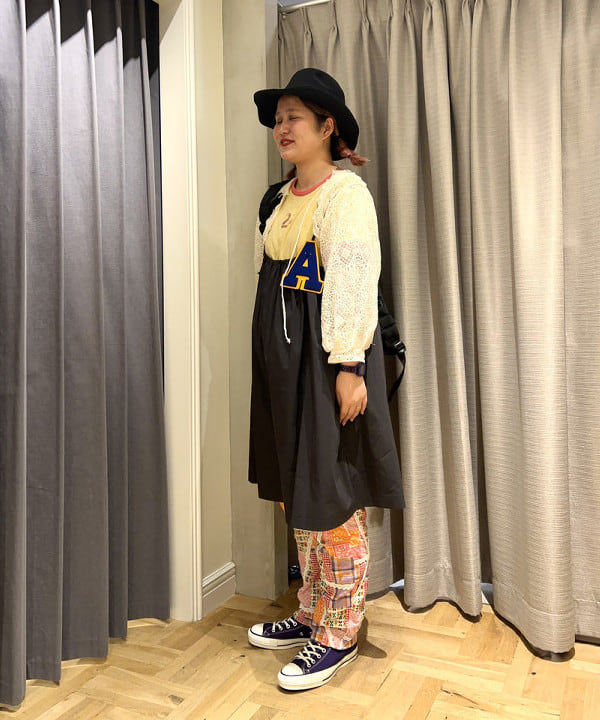 Kyooka Sayakaさんの「BEAMS WOMEN｜WAREHOUSE & CO. × BEAMS BOY / 別注 ステンシル リバーシブル Tシャツ」を使ったコーディネート