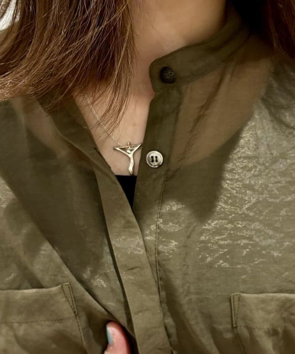 はやしあかねさんの「BEAMS WOMEN｜AK+1 / シアーシャツ」を使ったコーディネート