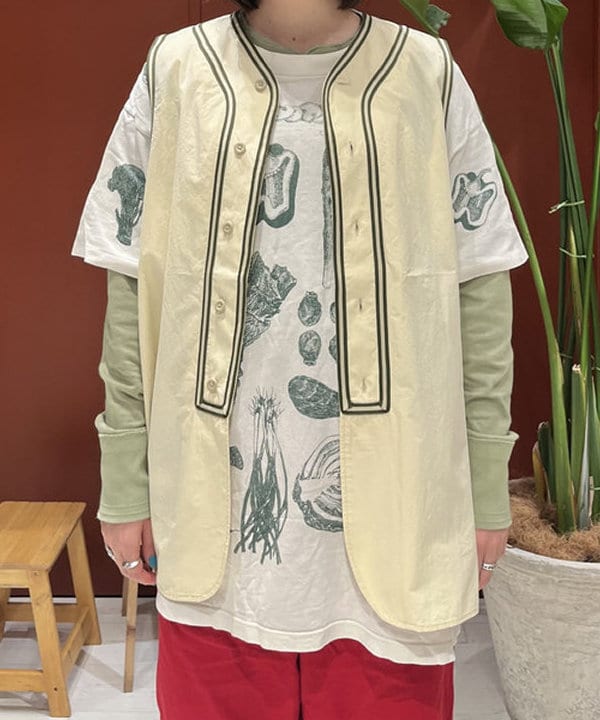 クロサワさんの「BEAMS WOMEN｜BEAMS BOY / ラメ リブ クルー ソックス NEW」を使ったコーディネート