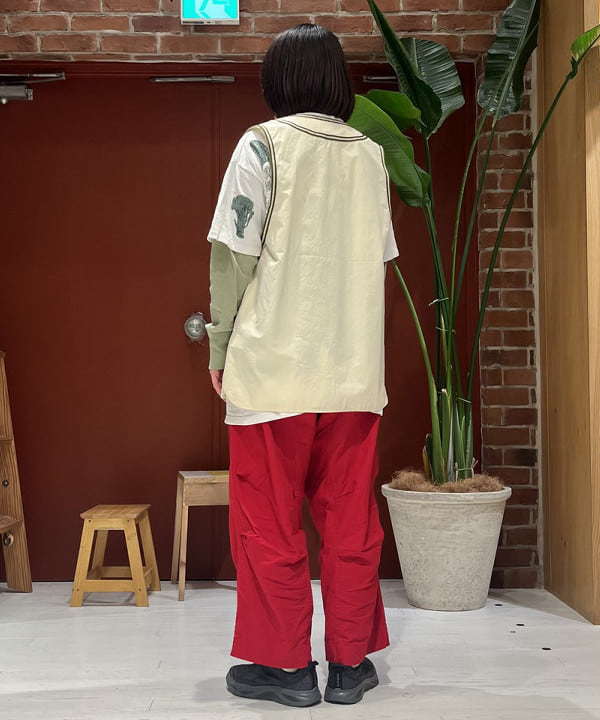 クロサワさんの「BEAMS WOMEN｜BEAMS BOY / ラメ リブ クルー ソックス NEW」を使ったコーディネート