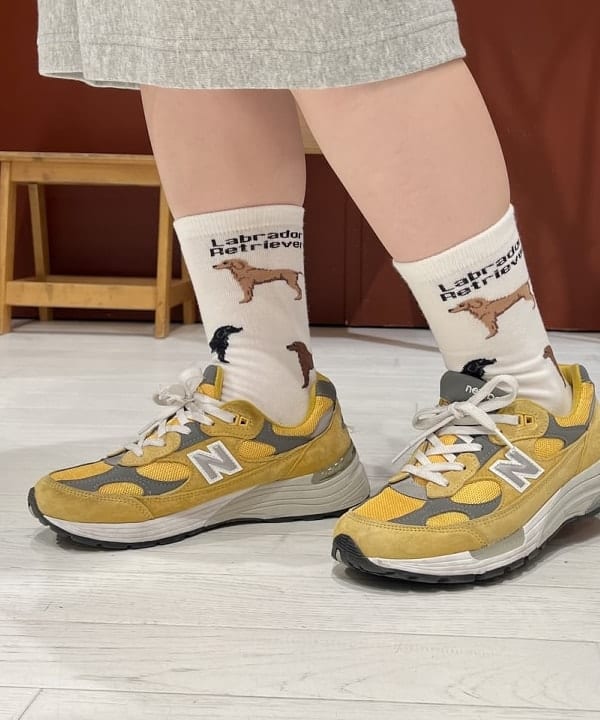 エノモト アミさんの「BEAMS WOMEN｜BEAMS BOY / ドビー ストライプ ビッグ ボタンダウン シャツ」を使ったコーディネート