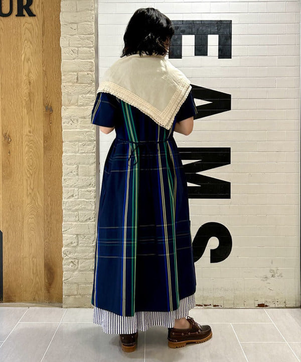 小原 もこさんの「BEAMS WOMEN｜Timberland / NOREEN 3EYE」を使ったコーディネート