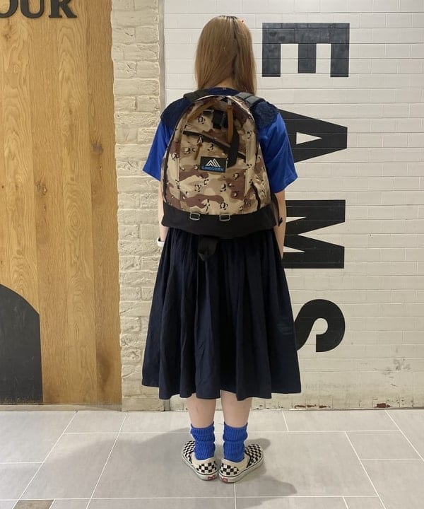 木村 海侑さんの「BEAMS WOMEN｜BEAMS BOY / 樹脂 パール ロング ネックレス」を使ったコーディネート