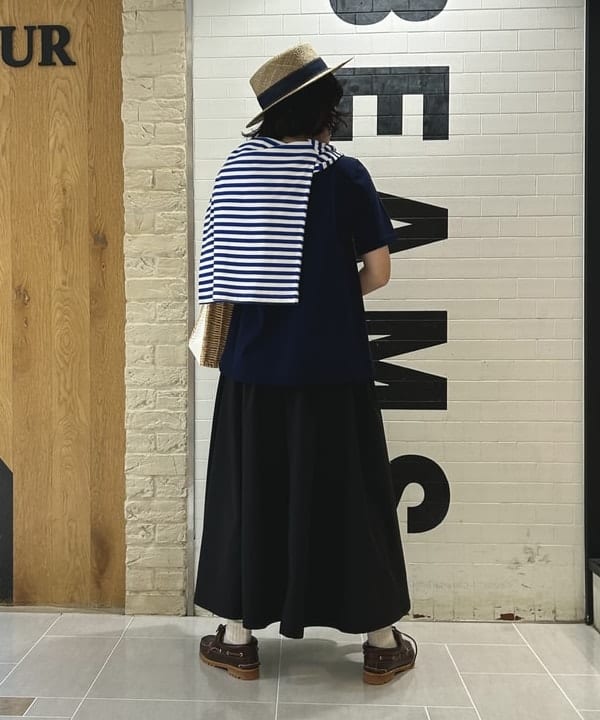 小原 もこさんの「BEAMS WOMEN｜BEAMS BOY / フライス 1cm ボーダー」を使ったコーディネート