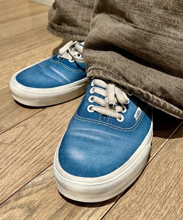佐藤 大斗さんの「BEAMS WOMEN｜SUN SURF × BEAMS / 別注 アロハシャツ」を使ったコーディネート