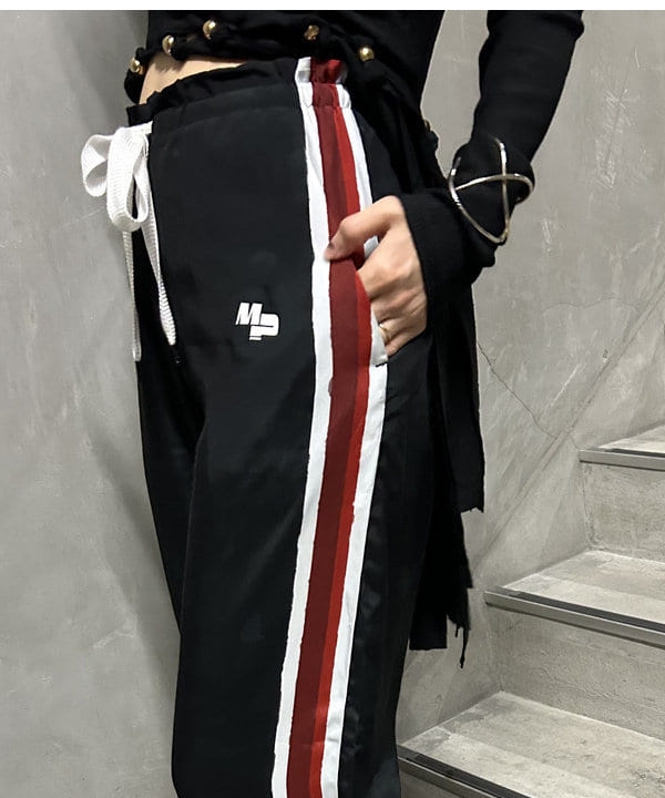 ササキさんの「BEAMS WOMEN｜ GHOSPELL / Blake Bead Top」を使ったコーディネート