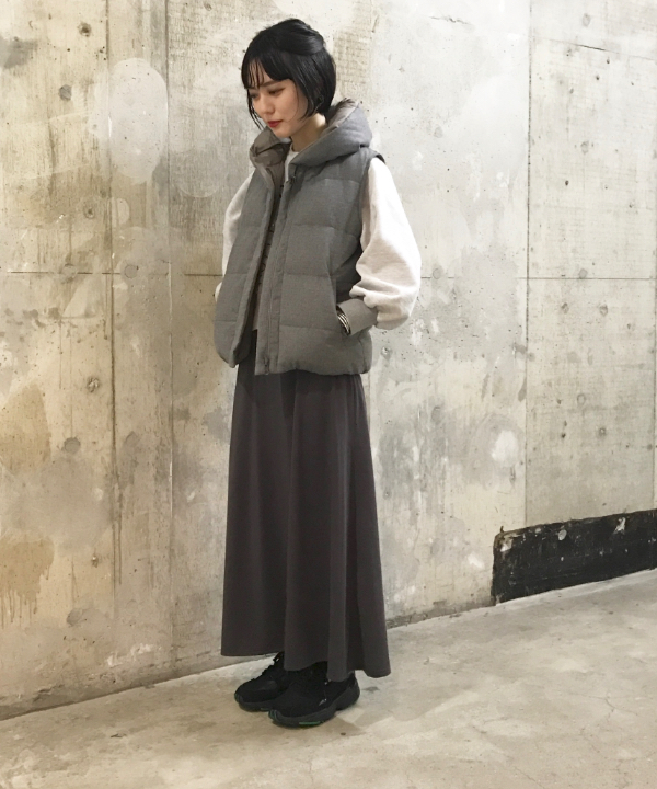 森本 理絵さんの「」を使ったコーディネート