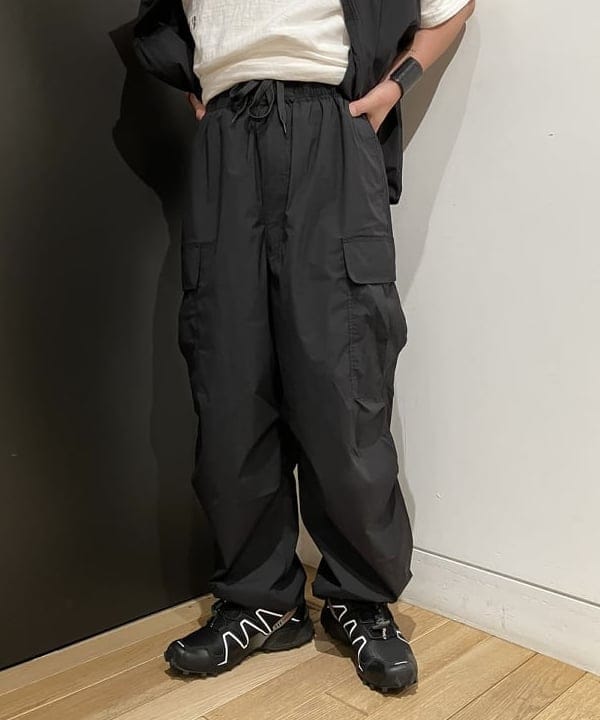 土田 達也さんの「BEAMS WOMEN｜WAREHOUSE & CO. / 別注 ステンシル13 Tシャツ」を使ったコーディネート