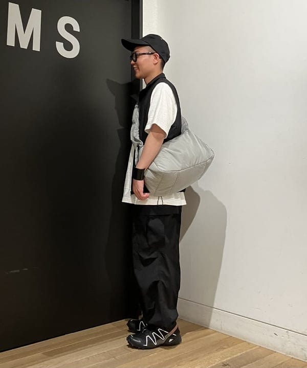 土田 達也さんの「BEAMS WOMEN｜WAREHOUSE & CO. / 別注 ステンシル13 Tシャツ」を使ったコーディネート