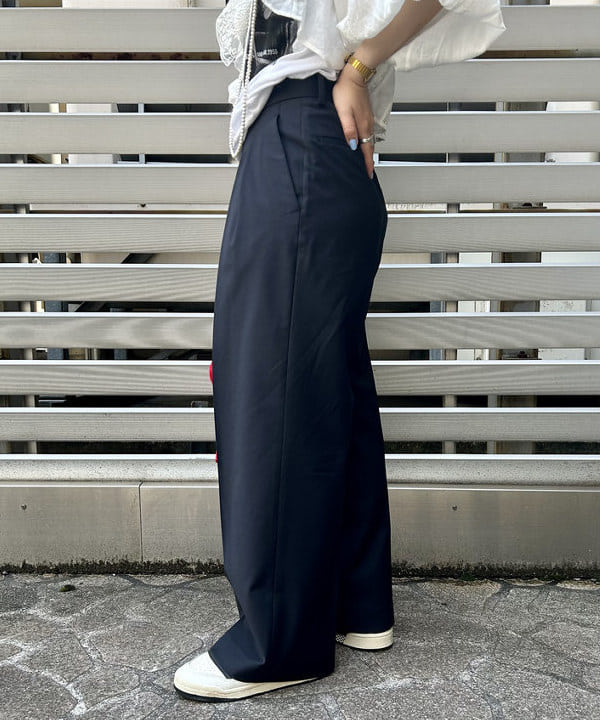 ナツハさんの「BEAMS WOMEN｜BEAMS BOY / イレギュラー バンダナ バッグ」を使ったコーディネート