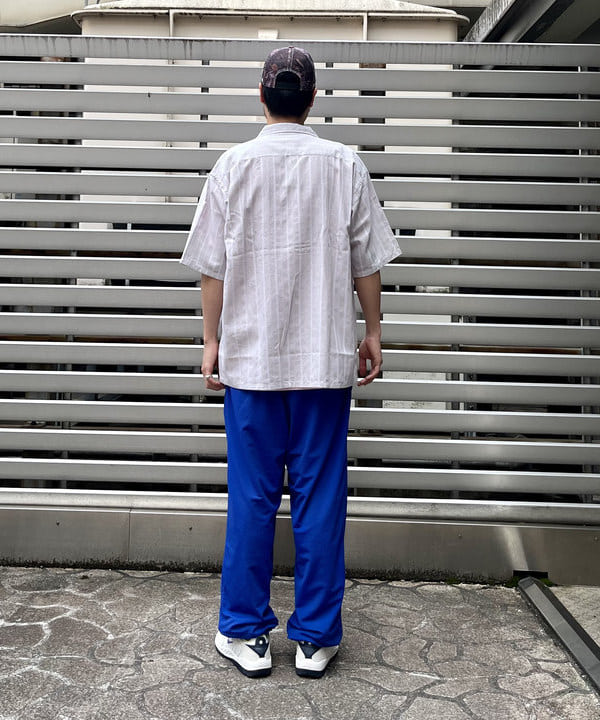 高遠 恒巳さんの「BEAMS WOMEN｜BEAMS / ドビー オープンカラー シャツ」を使ったコーディネート