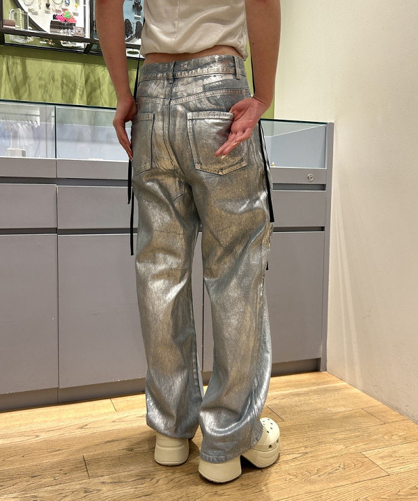 ayaneさんの「BEAMS WOMEN｜Ray BEAMS / 箔 プリント リブ Tシャツ」を使ったコーディネート