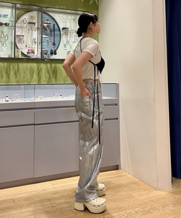 ayaneさんの「BEAMS WOMEN｜Ray BEAMS / 箔 プリント リブ Tシャツ」を使ったコーディネート