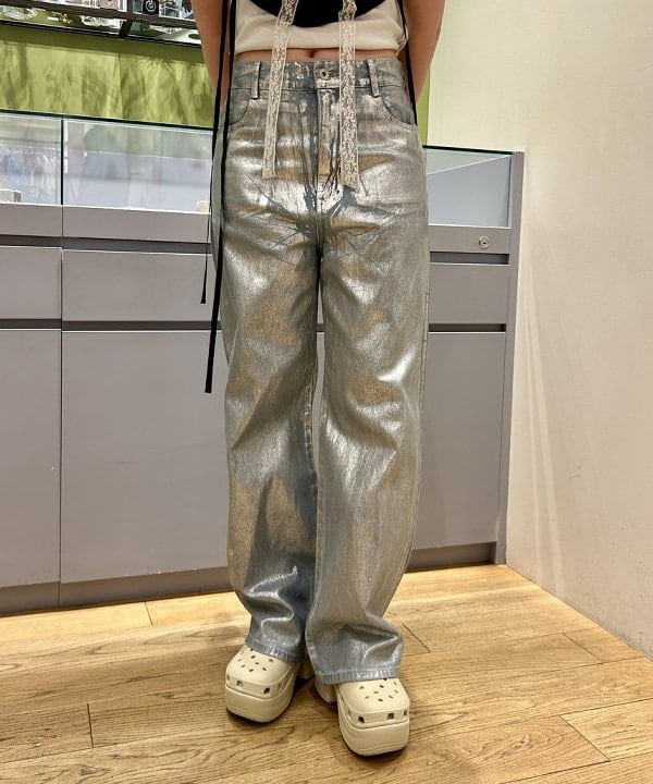 ayaneさんの「BEAMS WOMEN｜Ray BEAMS / 箔 プリント リブ Tシャツ」を使ったコーディネート