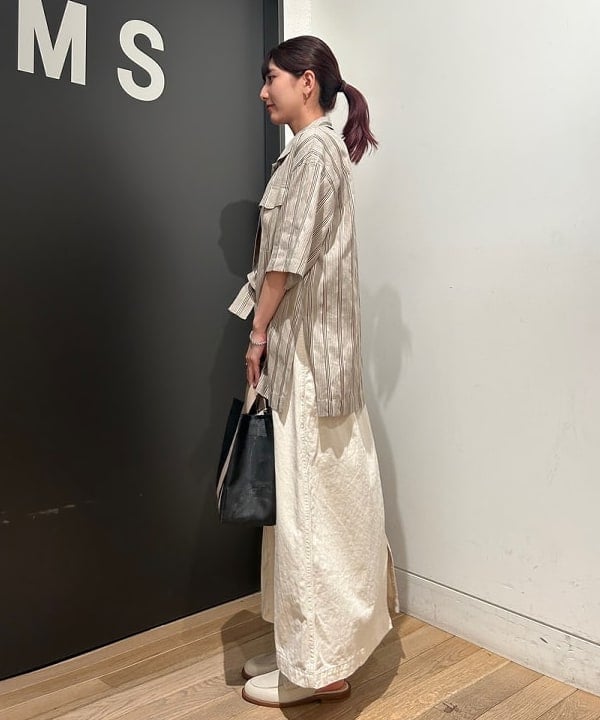 佐藤 亜美さんの「BEAMS WOMEN｜丸胴 テレコ Tシャツ」を使ったコーディネート