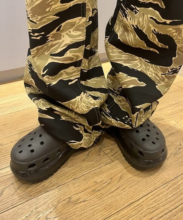 イトウミサキさんの「BEAMS WOMEN｜マリンチェーン マンテル ハート ネックレス」を使ったコーディネート