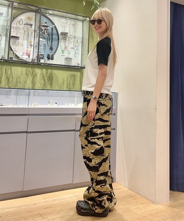 イトウミサキさんの「BEAMS WOMEN｜マリンチェーン マンテル ハート ネックレス」を使ったコーディネート