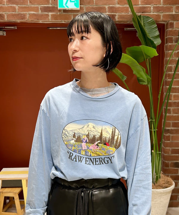 marieさんの「BEAMS WOMEN｜maturely / Fake Leather Work Skirt」を使ったコーディネート