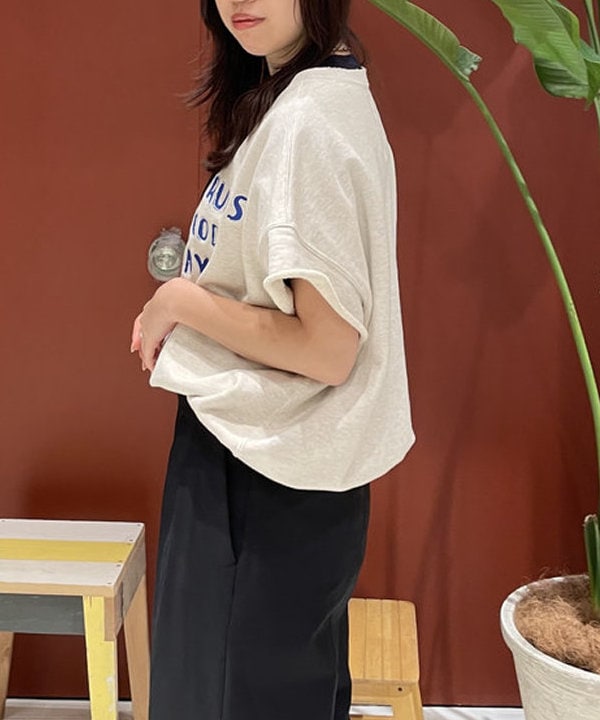 サカサイスズカさんの「BEAMS WOMEN｜maturely / 2Way Stretch Tuck Slacks」を使ったコーディネート