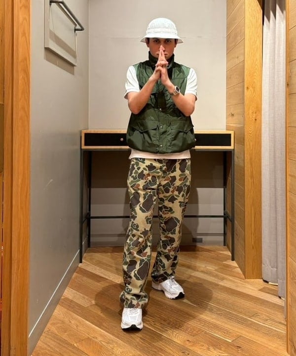 ディクソン 太陽さんの「BEAMS WOMEN｜BEAMS / ワンポイント ストレッチ ポロシャツ 24SS」を使ったコーディネート