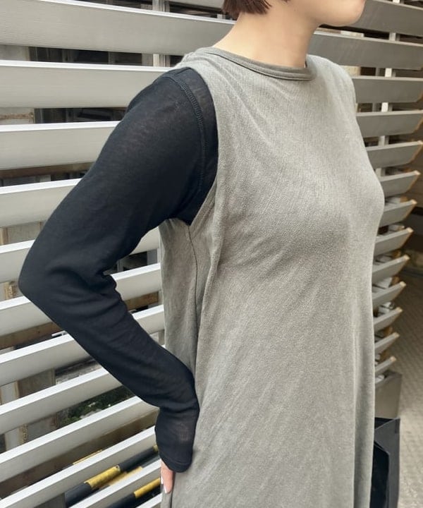 岡 妃呂美さんの「BEAMS WOMEN｜VIOLAd’ORO / ジーノ メッシュ トートバッグ M」を使ったコーディネート