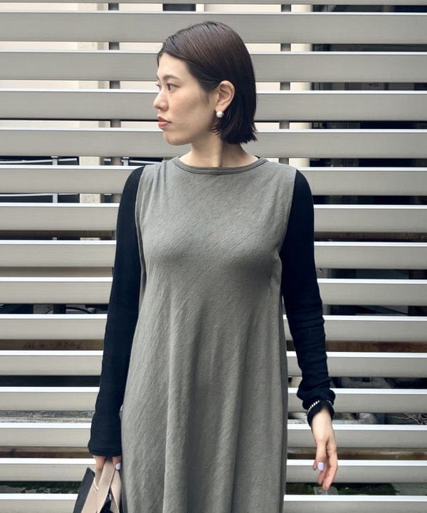 岡 妃呂美さんの「BEAMS WOMEN｜VIOLAd’ORO / ジーノ メッシュ トートバッグ M」を使ったコーディネート