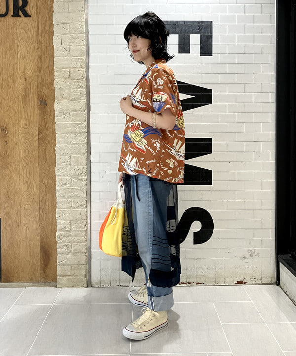 小原 もこさんの「BEAMS WOMEN｜CONVERSE / ALL STAR HI」を使ったコーディネート