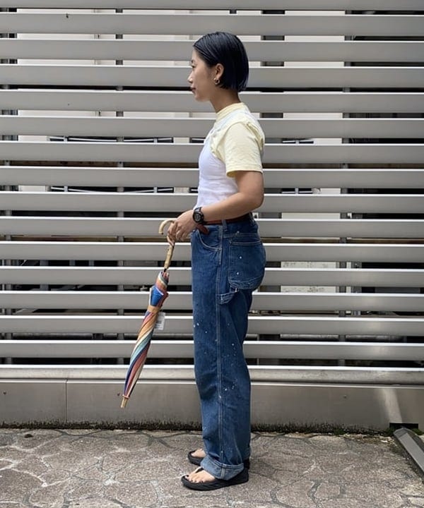 オカモト ミサキさんの「BEAMS WOMEN｜BEAMS BOY / 晴雨兼用 カラフル 長傘」を使ったコーディネート