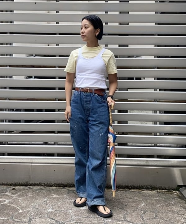 オカモト ミサキさんの「BEAMS WOMEN｜BEAMS BOY / 晴雨兼用 カラフル 長傘」を使ったコーディネート