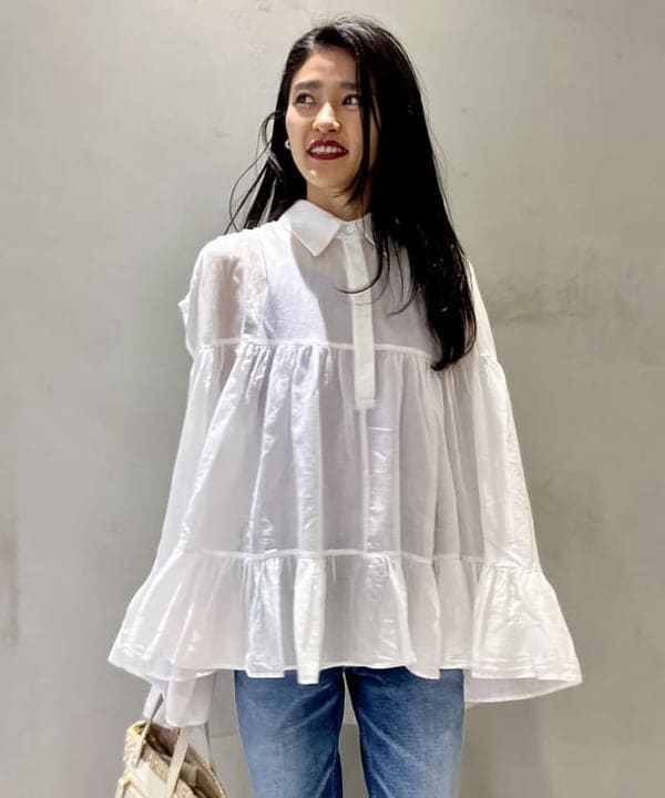 五十峯 さよさんの「BEAMS WOMEN｜VIOLAd’ORO / MIRO アバカメッシュ ポシェット」を使ったコーディネート