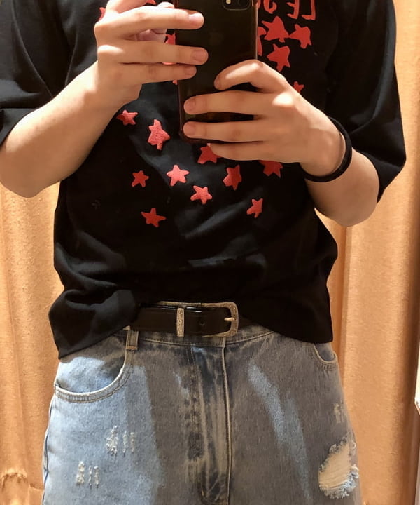 はるひむさんの「BEAMS WOMEN｜Ray BEAMS / ダメージ デニム パンツ」を使ったコーディネート