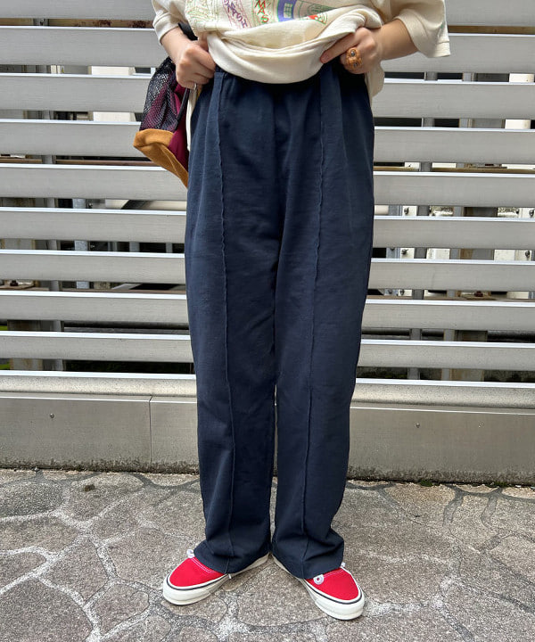 まつむさんの「BEAMS WOMEN｜BEAMS BOY / 樹脂 パール ロング ネックレス」を使ったコーディネート