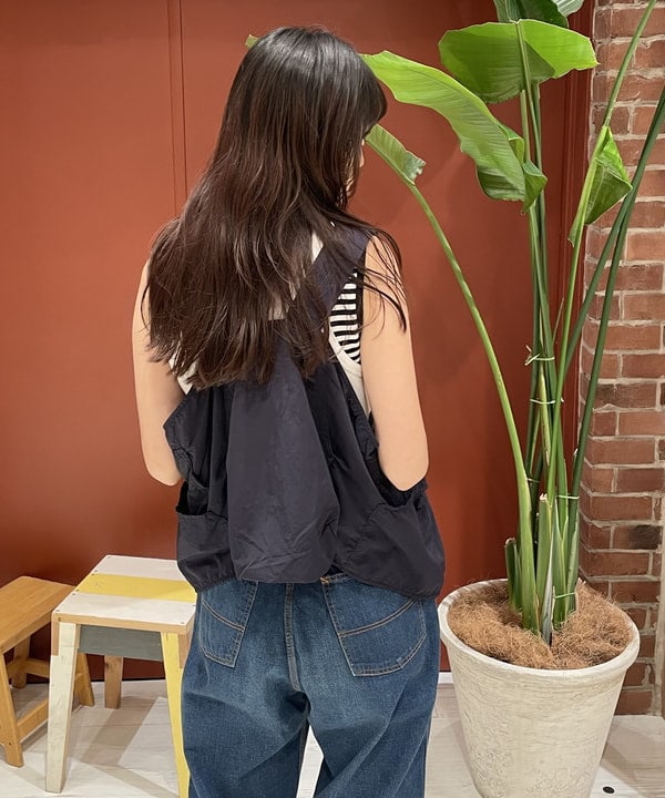 サカサイスズカさんの「BEAMS WOMEN｜BEAMS / ルーズ タンクトップ」を使ったコーディネート