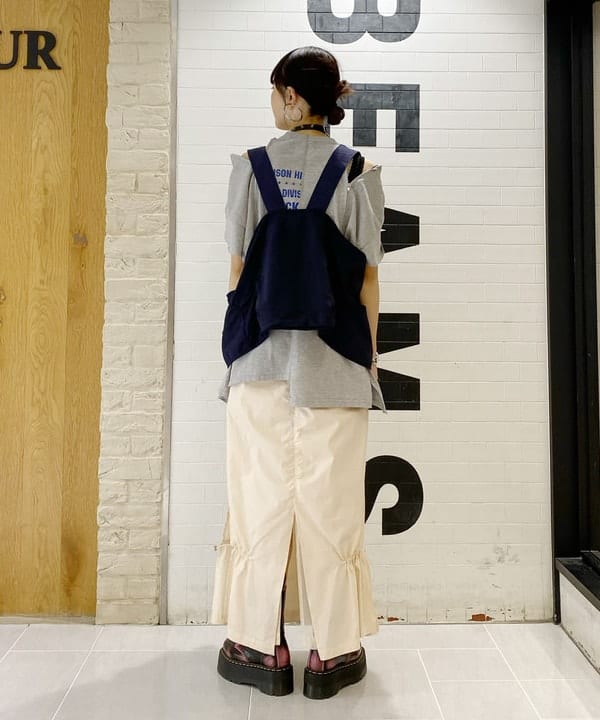りかちょび/岸本梨佳さんの「BEAMS WOMEN｜Ray BEAMS / メッシュ レイヤー ドロスト スカート」を使ったコーディネート