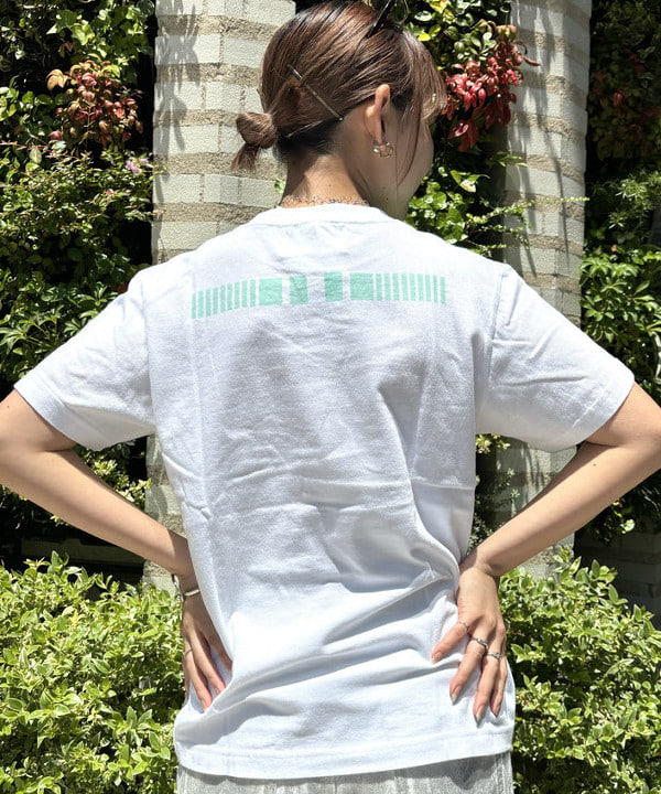 あすかさんの「BEAMS WOMEN｜Ray BEAMS / 箔プリント デニムパンツ」を使ったコーディネート
