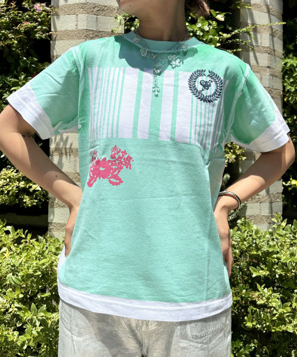 あすかさんの「BEAMS WOMEN｜Ray BEAMS / 箔プリント デニムパンツ」を使ったコーディネート