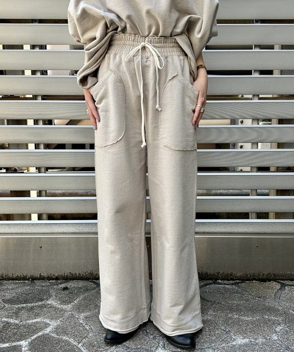 ナツハさんの「BEAMS WOMEN｜ボーイ ベーシック Tシャツ」を使ったコーディネート