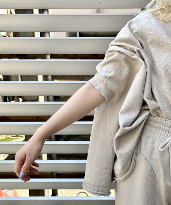 ナツハさんの「BEAMS WOMEN｜ボーイ ベーシック Tシャツ」を使ったコーディネート