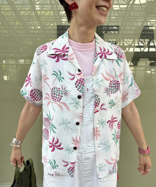 矢野(青木)優香さんの「Chaco × BEAMS BOY / 別注 Z CLOUD 24SS」を使ったコーディネート