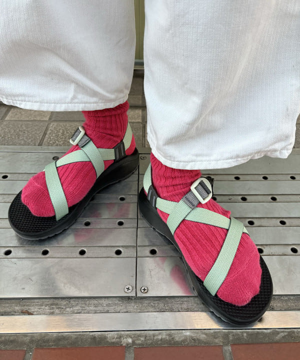 矢野(青木)優香さんの「Chaco × BEAMS BOY / 別注 Z CLOUD 24SS」を使ったコーディネート