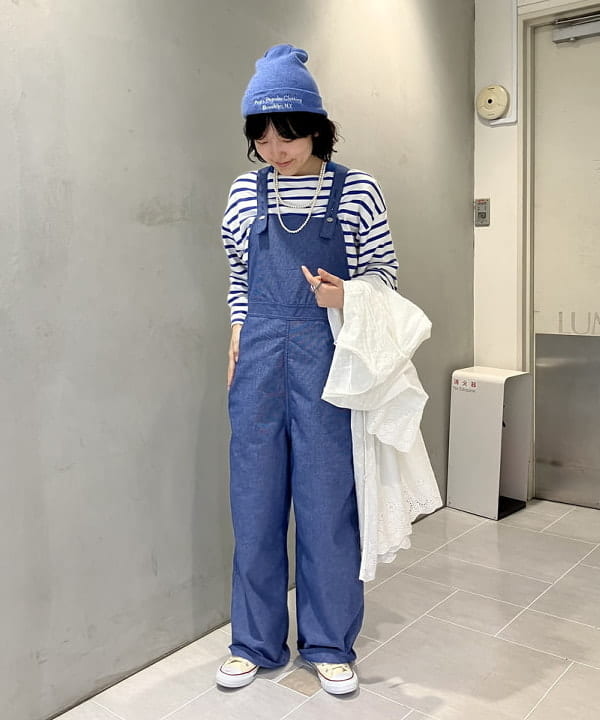 小原 もこさんの「BEAMS WOMEN｜BEAMS BOY / 樹脂 パール ロング ネックレス」を使ったコーディネート