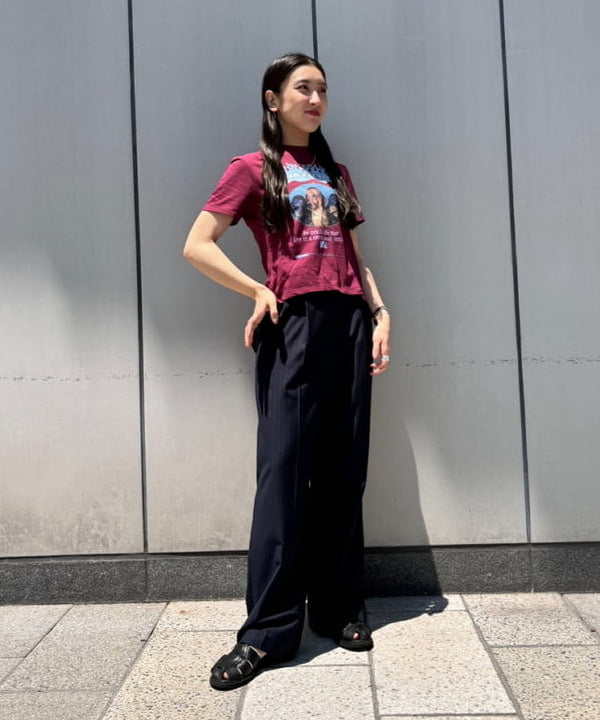 ちりこさんの「BEAMS WOMEN｜ピンストライプ ストライプ 2タック パンツ」を使ったコーディネート