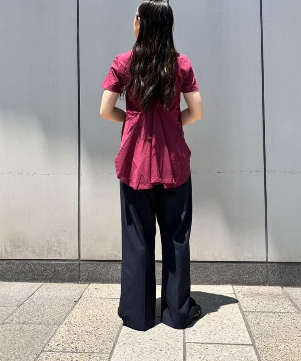 ちりこさんの「BEAMS WOMEN｜ピンストライプ ストライプ 2タック パンツ」を使ったコーディネート